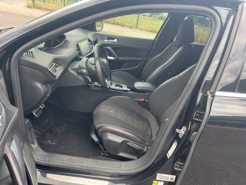 PEUGEOT 308 2.0 L BlueHDi 150ch GT Line S&S EAT6 / Toit panoramique