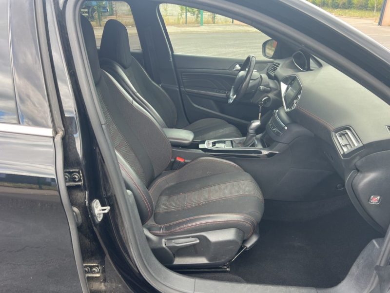 PEUGEOT 308 2.0 L BlueHDi 150ch GT Line S&S EAT6 / Toit panoramique