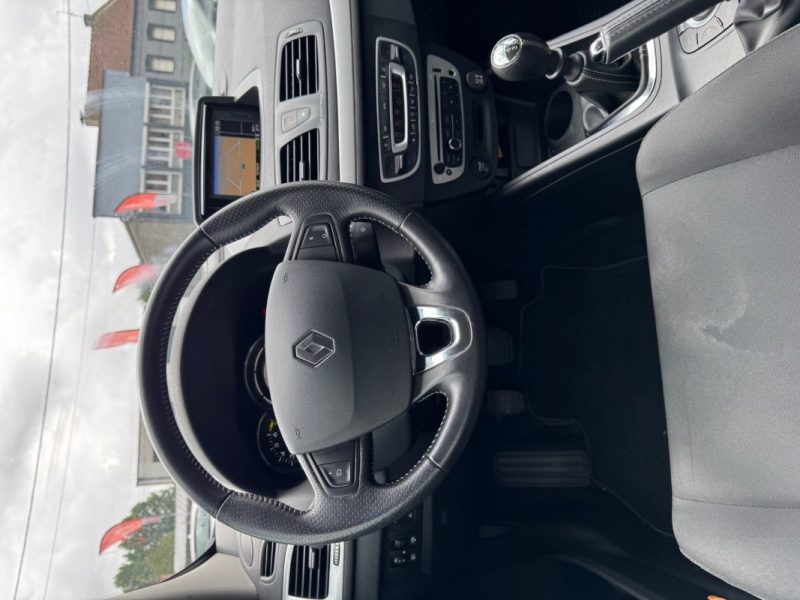 RENAULT MEGANE 3 PHASE 2 1.2 TCE 115 CV ENERGY 