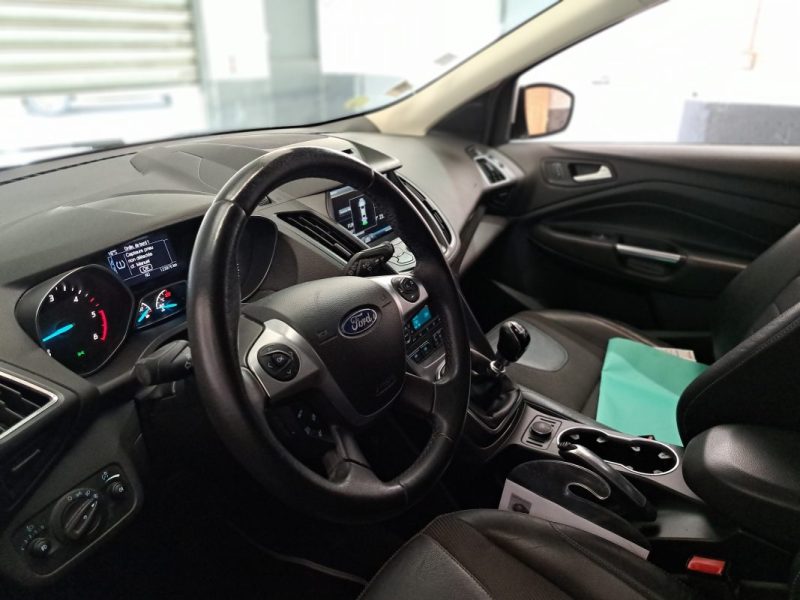 FORD KUGA 2016
