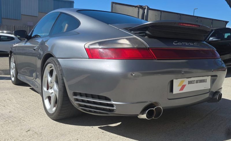 Porsche 911 Coupe 996 320 Carrera 4S BV6