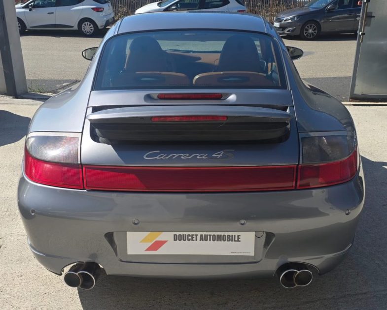 Porsche 911 Coupe 996 320 Carrera 4S BV6