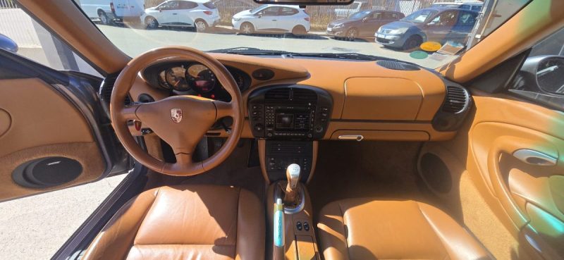 Porsche 911 Coupe 996 320 Carrera 4S BV6