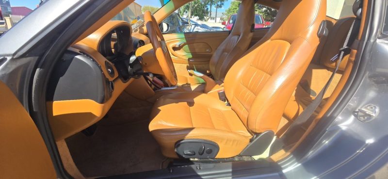 Porsche 911 Coupe 996 320 Carrera 4S BV6