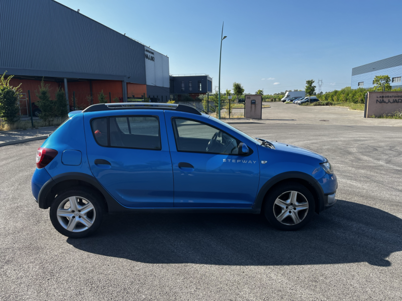 DACIA SANDERO STEPWAY 0.9 TCe 90ch AMBIANCE