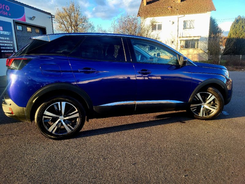 PEUGEOT 3008 2016