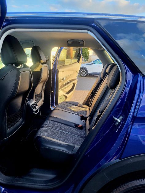 PEUGEOT 3008 2016