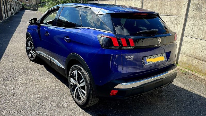 PEUGEOT 3008 2016