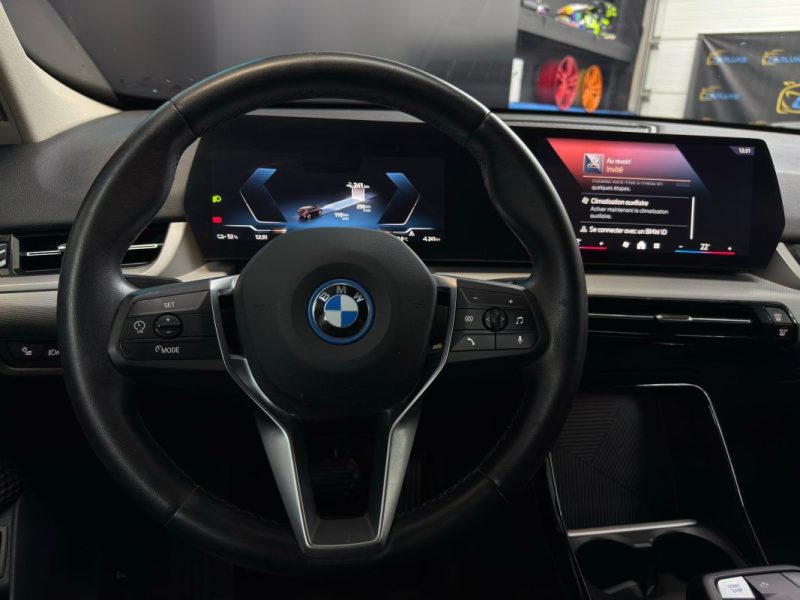 BMW iX1 eDrive20 204 cv