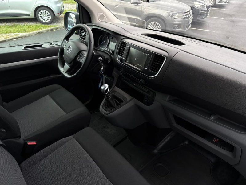 OPEL VIVARO 2020