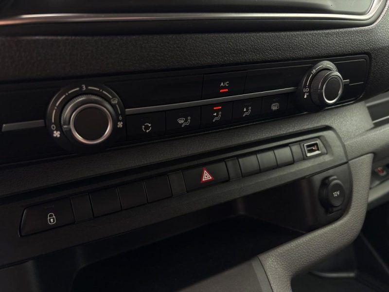 OPEL VIVARO 2020