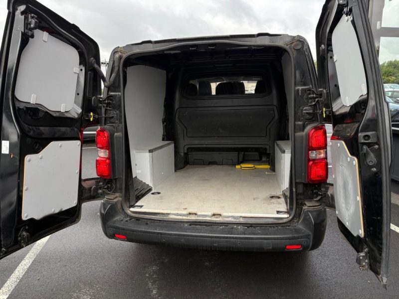 OPEL VIVARO 2020