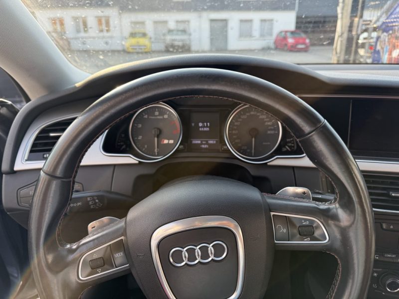 AUDI S5 2011