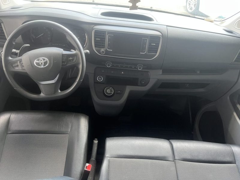 TOYOTA PROACE 2022