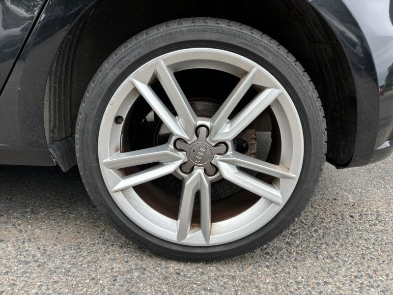 AUDI A1 SPORTBACK 2015