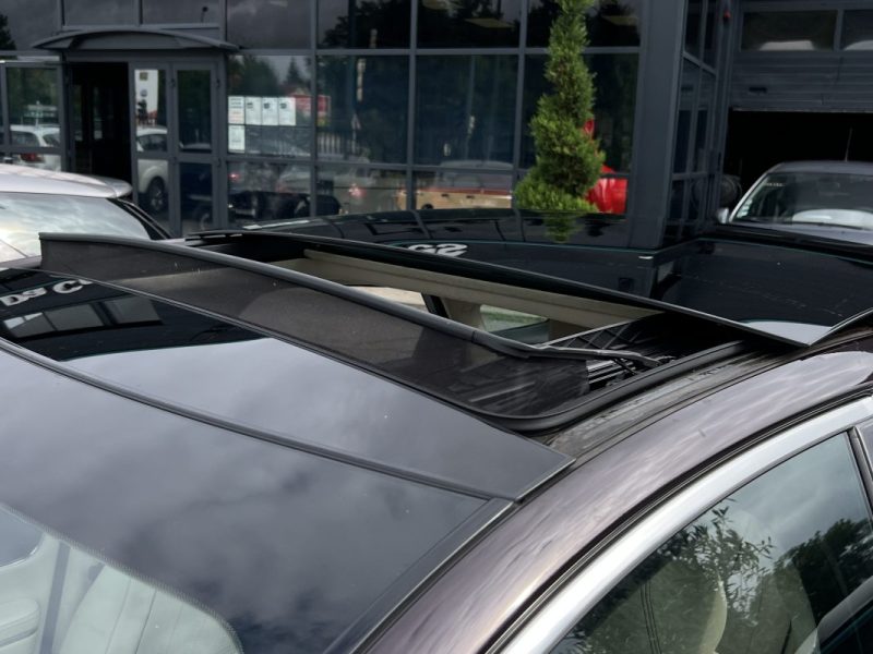 JAGUAR XJ 351 II LUXE 3.0 V6 275 Cv INTERIEUR CUIR / TOIT OUVRANT GPS TACTILE CAMERA - GARANTIE 1 AN