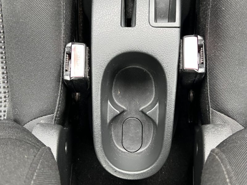 PEUGEOT 207 PHASE 2 PREMIUM 1.4 i 90 Cv BOITE AUTOMATIQUE / 5 PORTES 62 600 Kms  - GARANTIE 1 AN