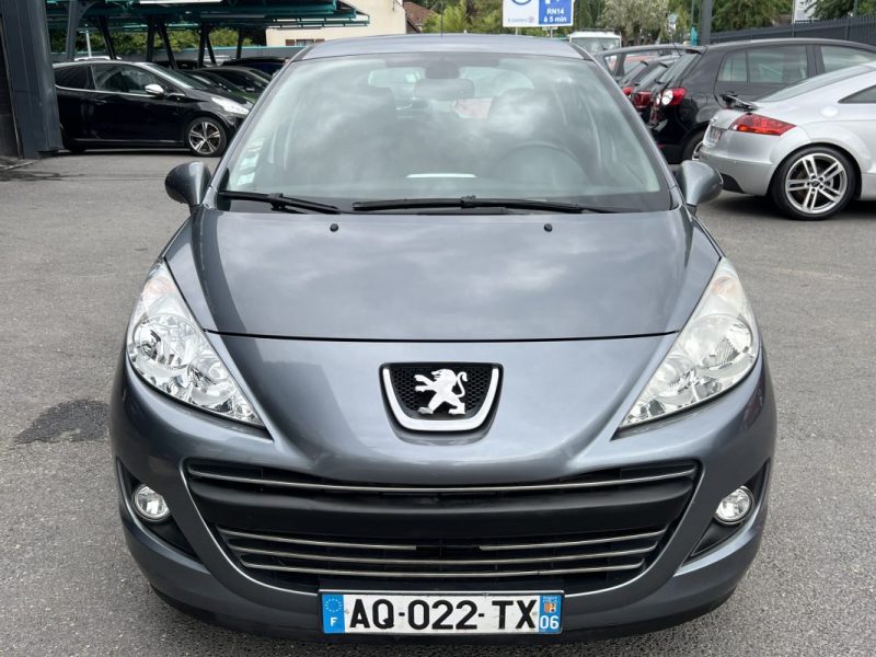 PEUGEOT 207 PHASE 2 PREMIUM 1.4 i 90 Cv BOITE AUTOMATIQUE / 5 PORTES 62 600 Kms  - GARANTIE 1 AN
