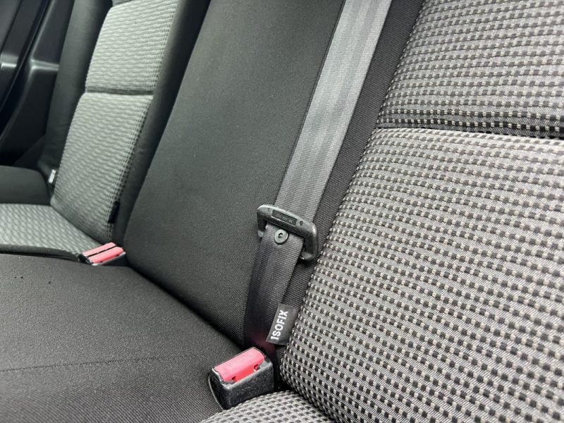 PEUGEOT 207 PHASE 2 PREMIUM 1.4 i 90 Cv BOITE AUTOMATIQUE / 5 PORTES 62 600 Kms  - GARANTIE 1 AN