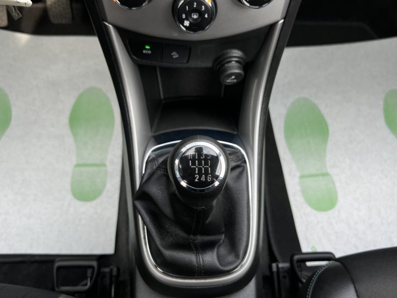 CHEVROLET TRAX LT+ 1.4 TURBO 140 Cv 4x4 4WD / ECRAN TACTILE CAMERA RECUL CRIT AIR 1  - GARANTIE 1 AN