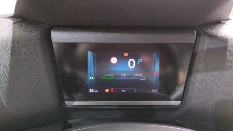 Citroën C4 nouvelle Hybride 145 e-dcs6 plus + sieges chauffants