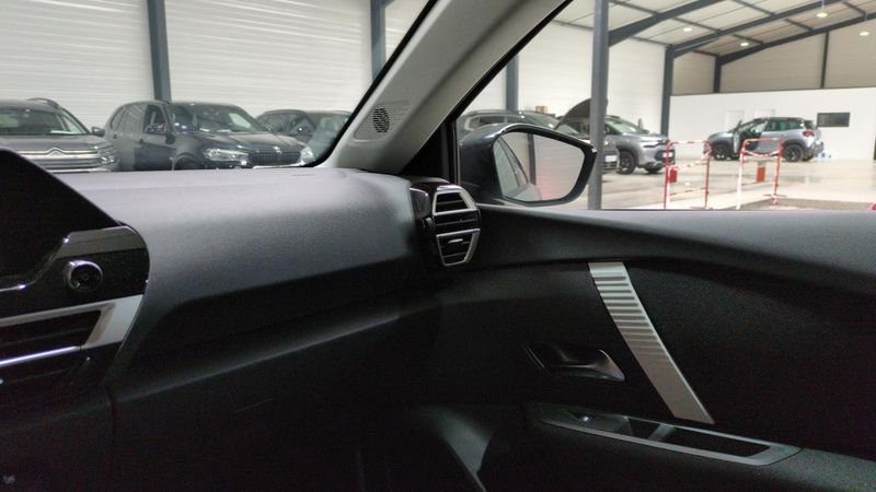 Citroën C4 nouvelle Hybride 145 e-dcs6 plus + sieges chauffants