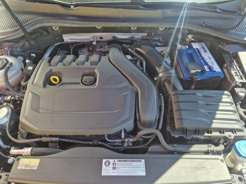 VOLKSWAGEN GOLF 2020