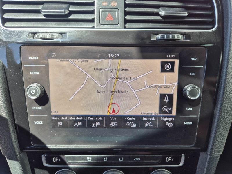 VOLKSWAGEN GOLF 2020