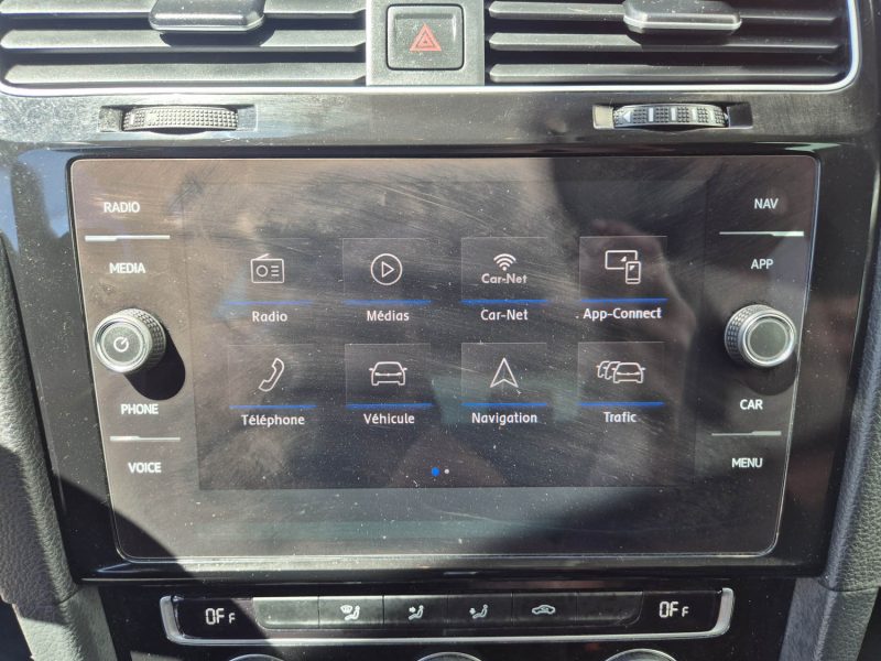 VOLKSWAGEN GOLF 2020