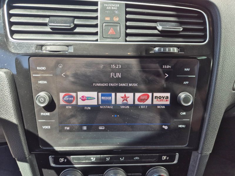 VOLKSWAGEN GOLF 2020