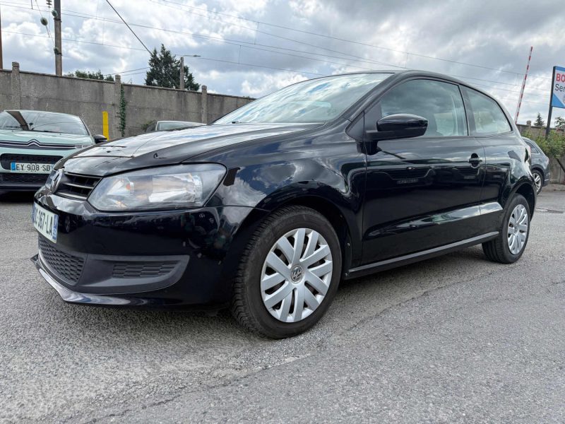 VOLKSWAGEN POLO 2014