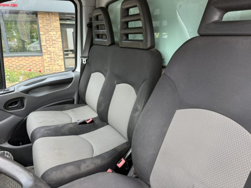 IVECO DAILY 35C13  126cv FRIGO + HAYON