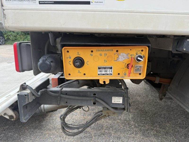 IVECO DAILY 35C13  126cv FRIGO + HAYON