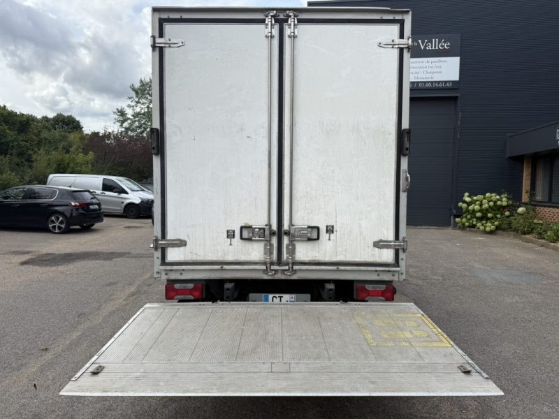 IVECO DAILY 35C13  126cv FRIGO + HAYON