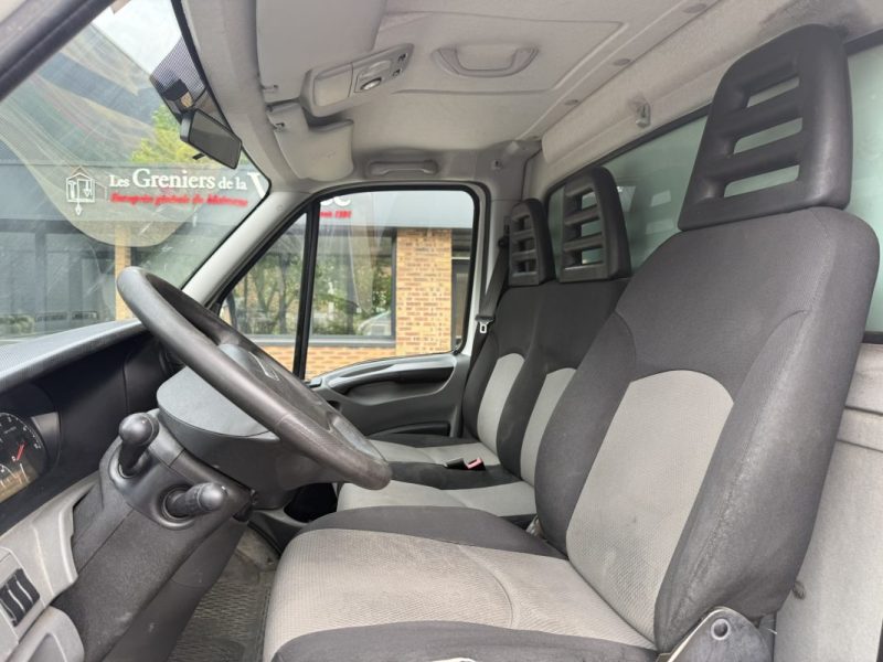 IVECO DAILY 35C13  126cv FRIGO + HAYON