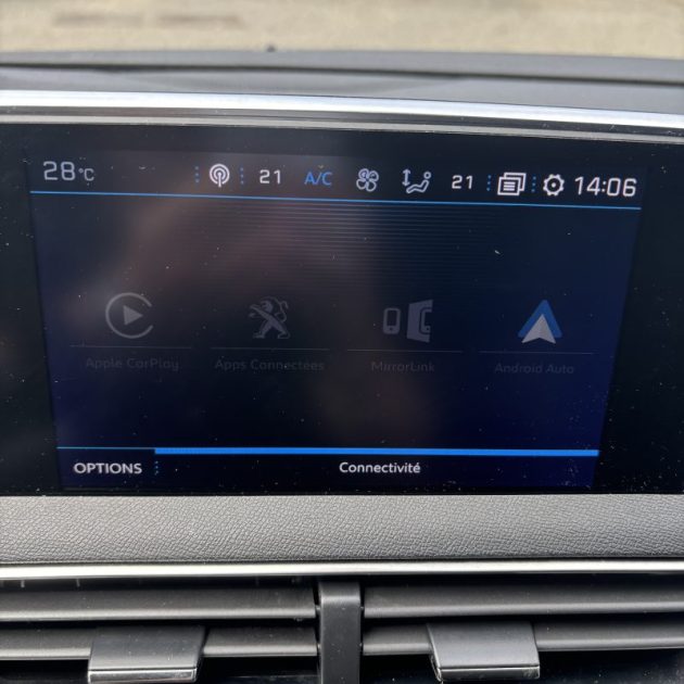 PEUGEOT 3008 1.5 BlueHDi 130ch Active Business S&S EAT8 garantie 12 mois