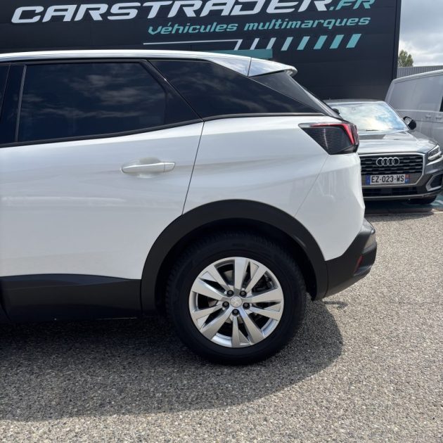 PEUGEOT 3008 1.5 BlueHDi 130ch Active Business S&S EAT8 garantie 12 mois