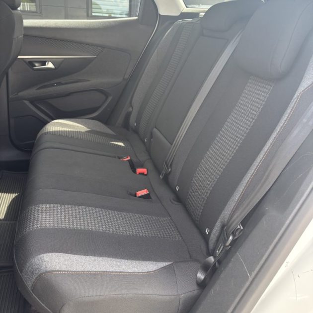 PEUGEOT 3008 1.5 BlueHDi 130ch Active Business S&S EAT8 garantie 12 mois