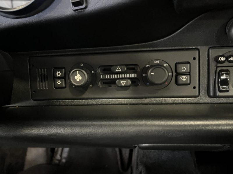 PORSCHE 911 Type 993 Carrera 4S -1996