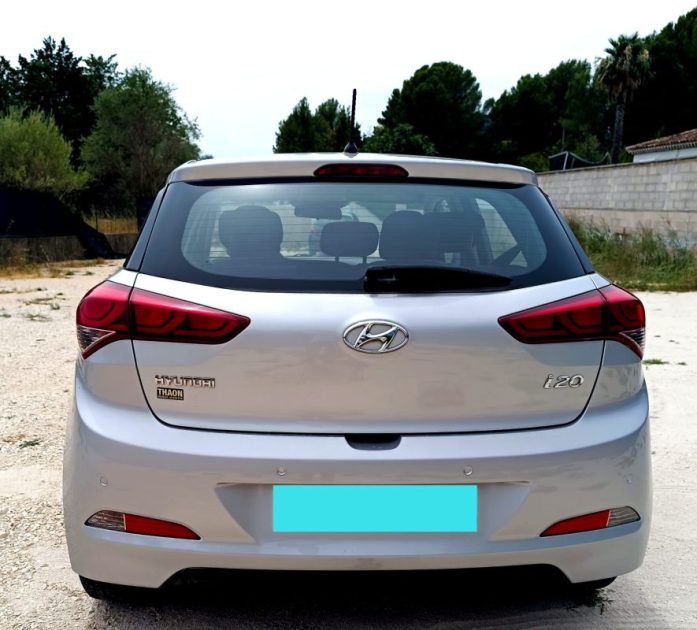 HYUNDAI I20 1.1 CRDi - 75 II Intuitive  2015 Garantie 3 mois 