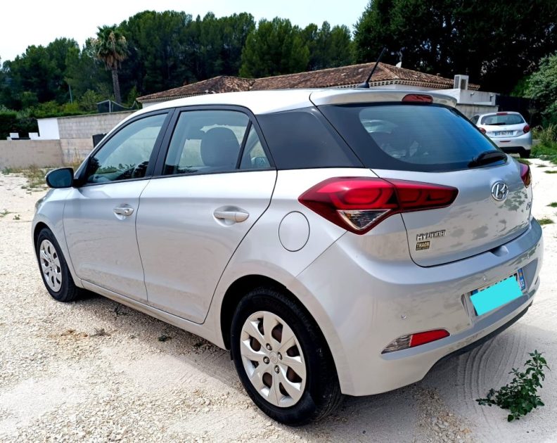 HYUNDAI I20 1.1 CRDi - 75 II Intuitive  2015 Garantie 3 mois 