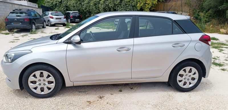 HYUNDAI I20 1.1 CRDi - 75 II Intuitive  2015 Garantie 3 mois 