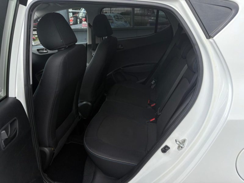 HYUNDAI I 10 2016