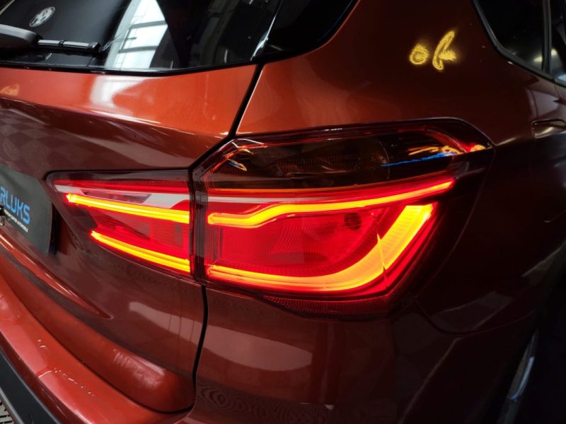  BMW X1 1.8i SPORTLINE sDRIVE / SIEGES CHAUFFANTS / HAYON ELECTRIQUE