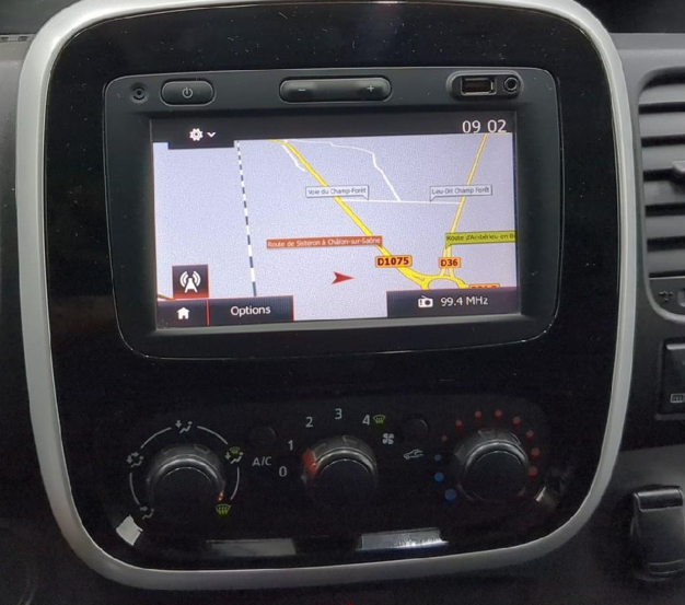 RENAULT TRAFIC III Fourgon 1.6 dCi 120 cv Grand Confort garantie 12 mois 