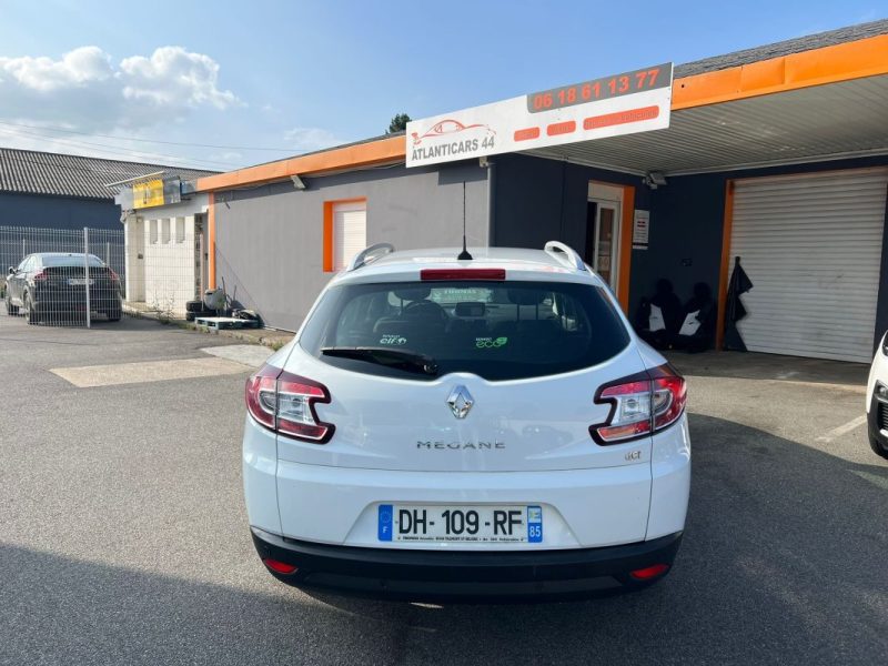 RENAULT  MÉGANE ESTATE  2014