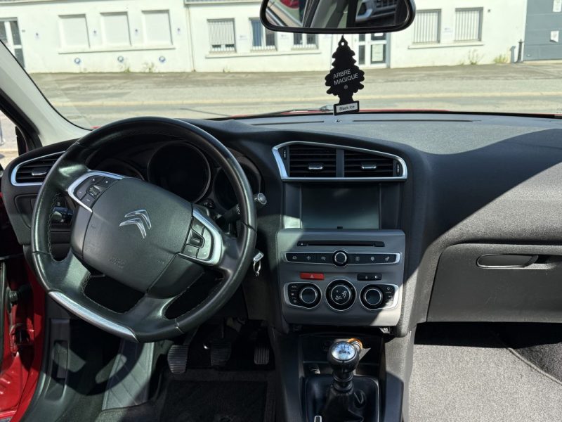 CITROEN C4 BLEU HDI 120 ch  2016