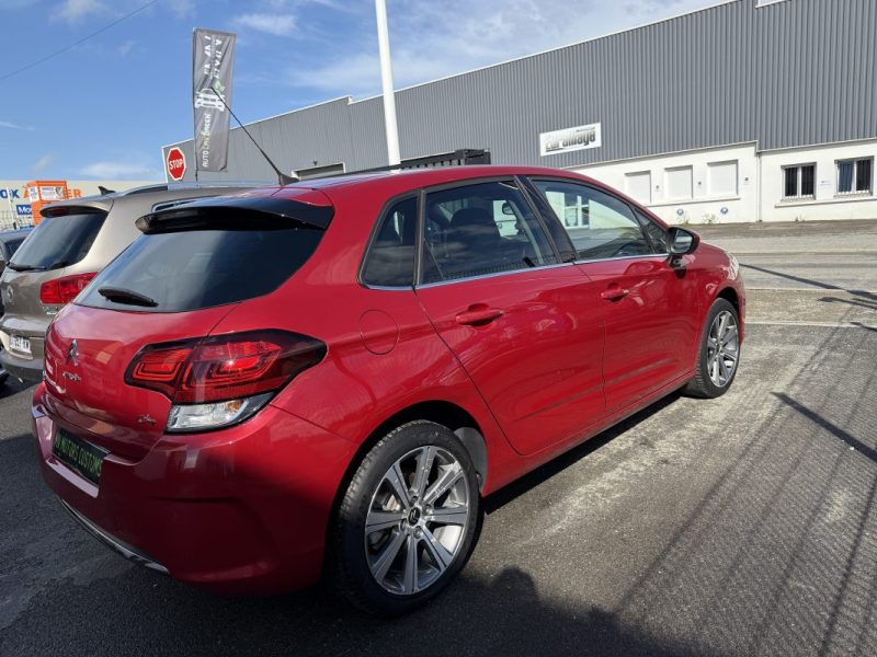 CITROEN C4 BLEU HDI 120 ch  2016