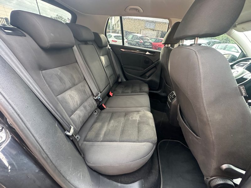 VOLKSWAGEN GOLF 2010