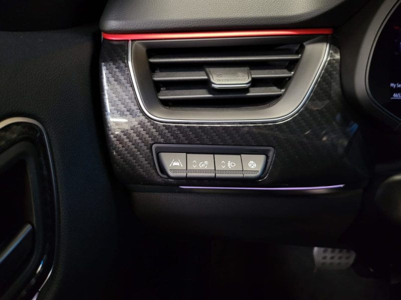 RENAULT ARKANA 1.6 E-Tech 145ch RS LINE / SUIVI RENAULT + TOIT OUVRANT + VOLANT CHAUFFANT + CARPLAY